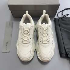 Balenciaga Sneakers